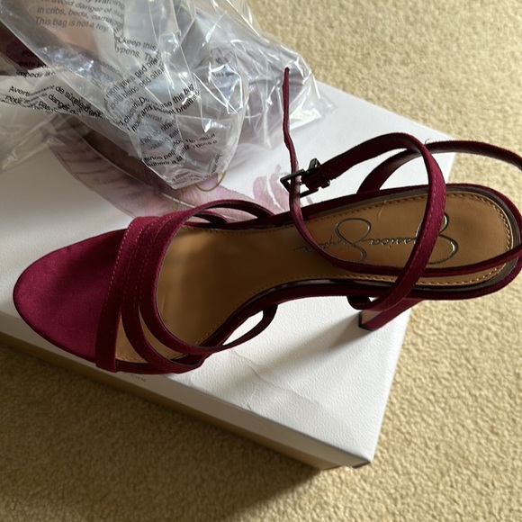 BRAND NEW Jessica Simpson heels - Picture 2 of 5